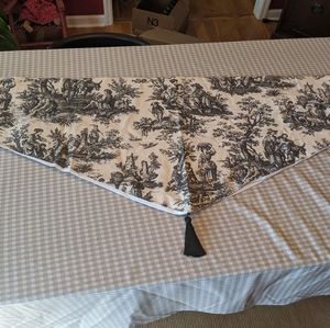 Waverly Charmed Life Valance